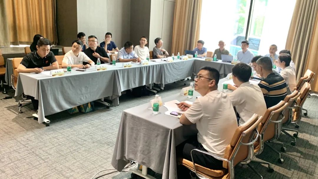 ff68e86efd05947117ea63e58f92594c.jpg ff68e86efd05947117ea63e58f92594c.jpg